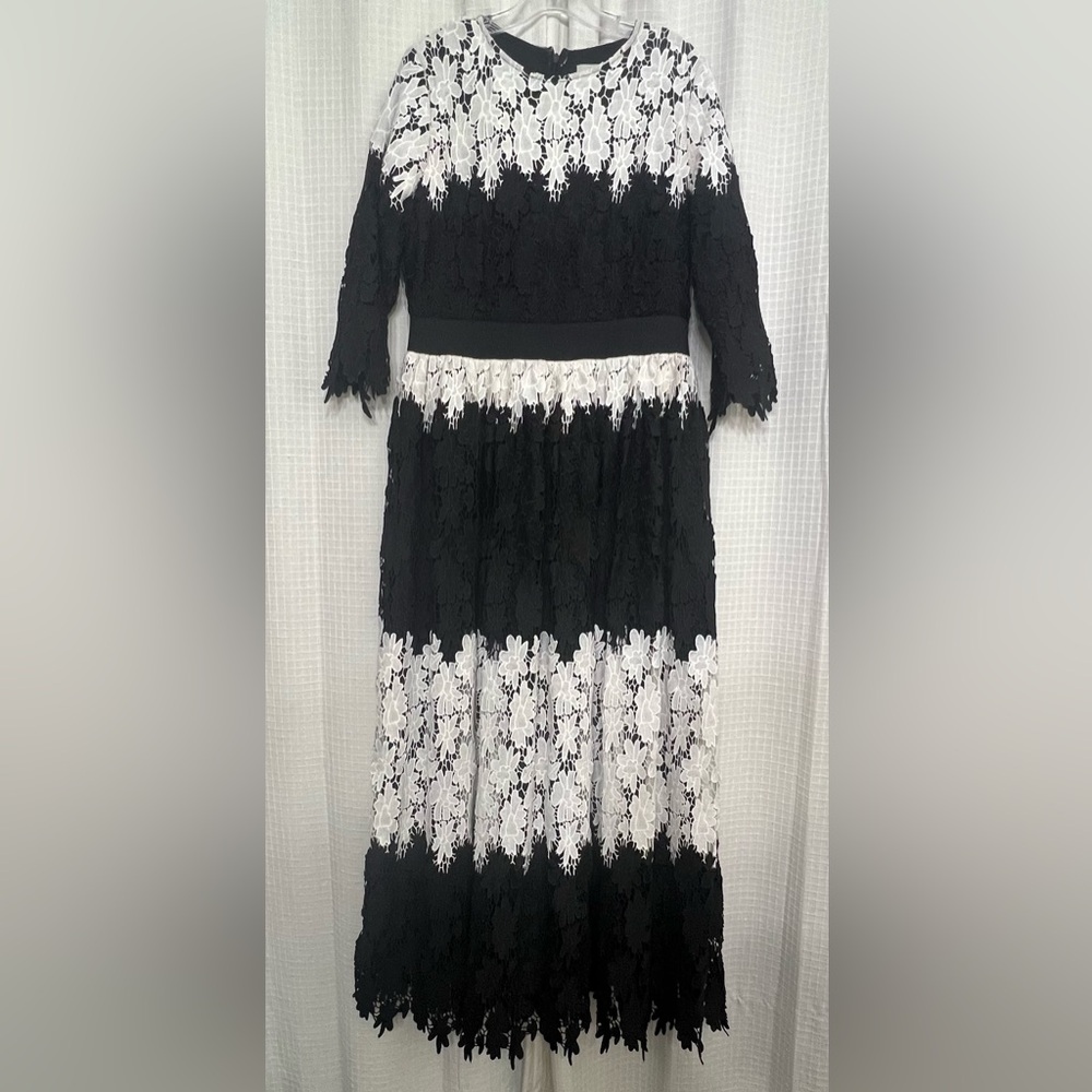 Dainty Jewells Black/White Lace Maxi Dress